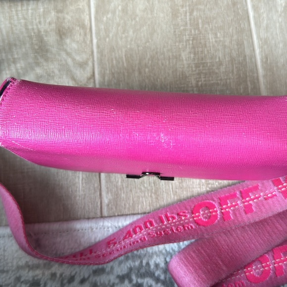 Off White Binder Clip Bag in Pink - Picture 2 of 8